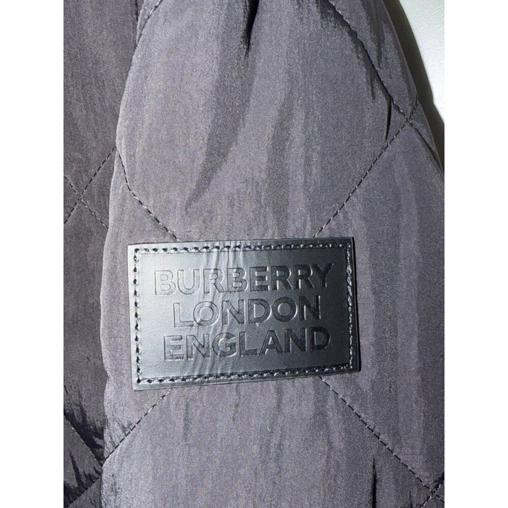 Burberry Black Quilted Barn Jacket Size Small - Picture 3 of 10